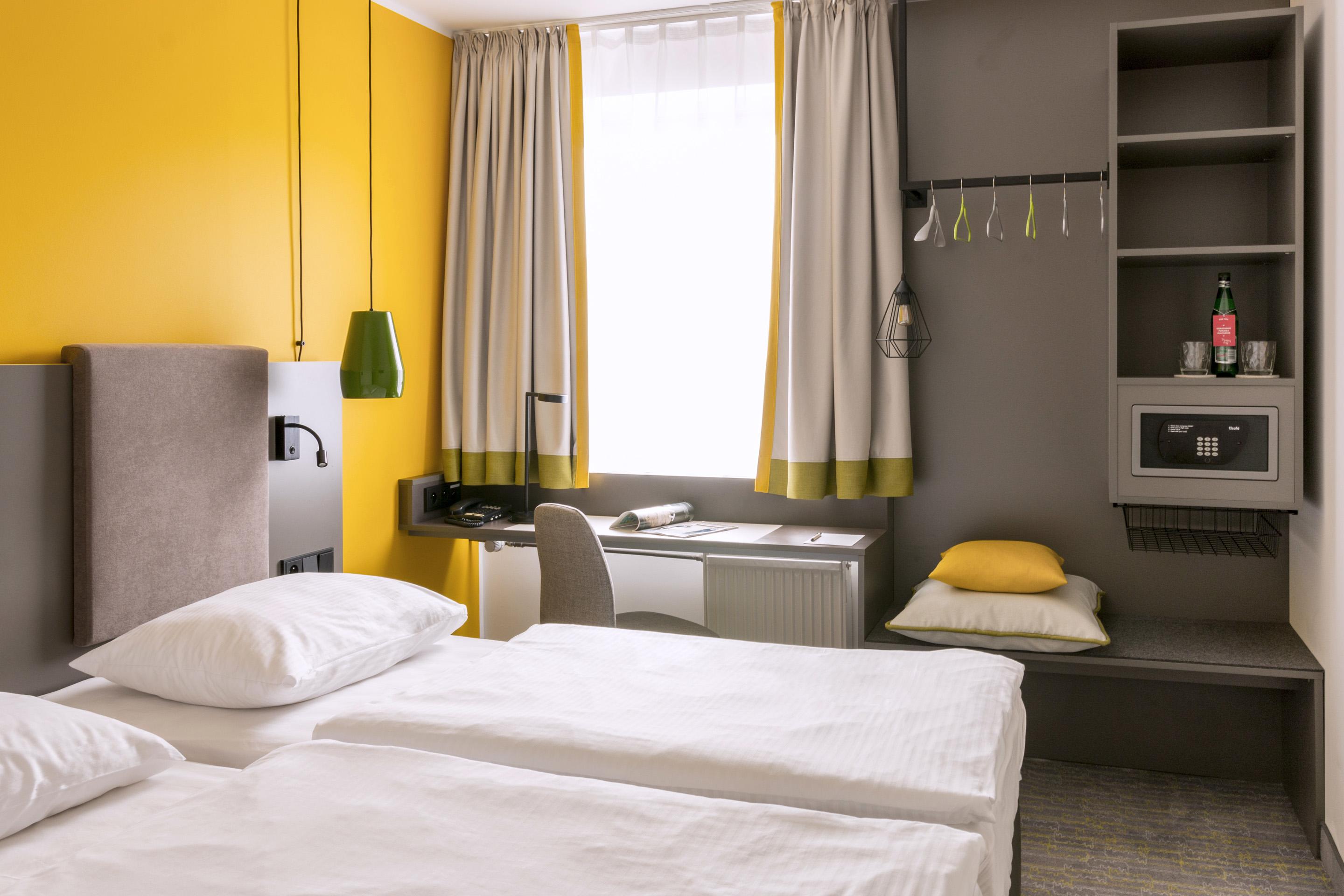 Vienna House Easy By Wyndham Cracow Hotel Krakow Bagian luar foto